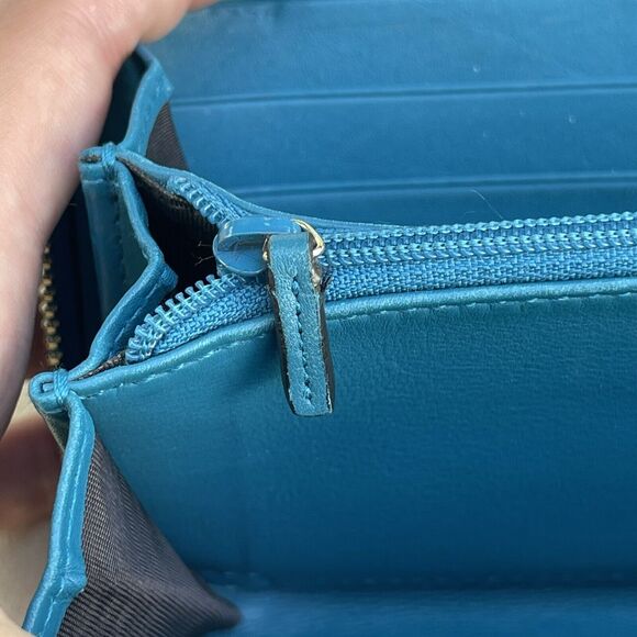 Gucci Blue Guccisima Leather Zip Around Wallet GG - Picture 12 of 14